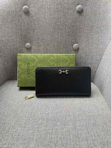 Gucci Wallets 227